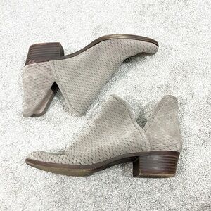 Lucky Brand Size 9 Brown Baley Heeled Ankle Boot